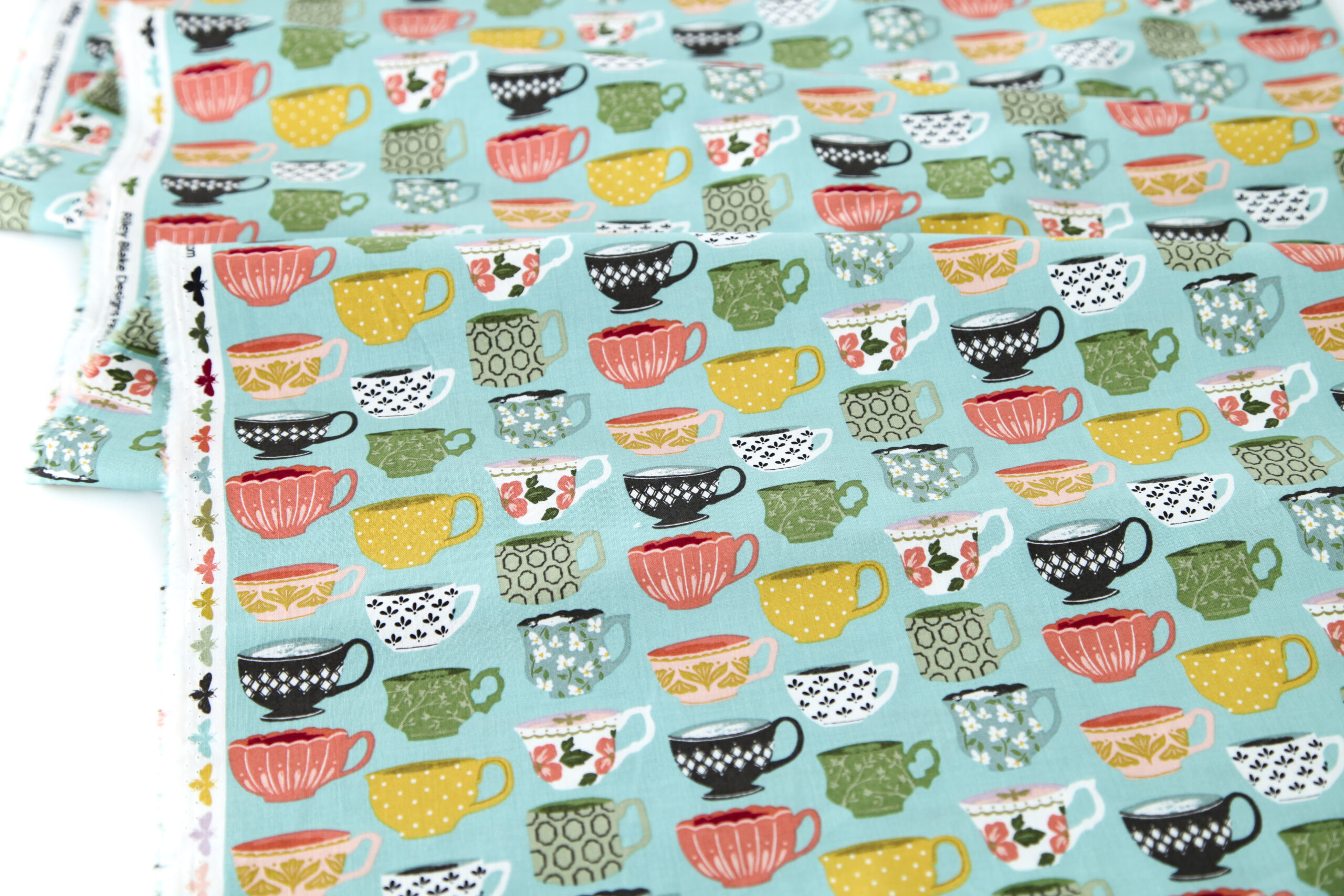 Tea With Bea Fabric: A Perfect Mix for Beautiful Bags!